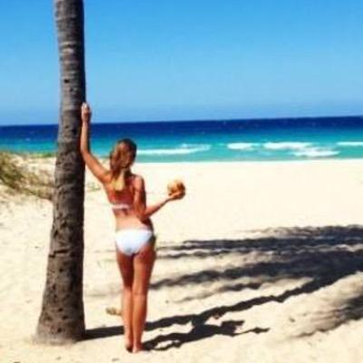 EdmondsonBronte's profile picture. 