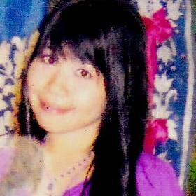 TariTarirahma's profile picture. 