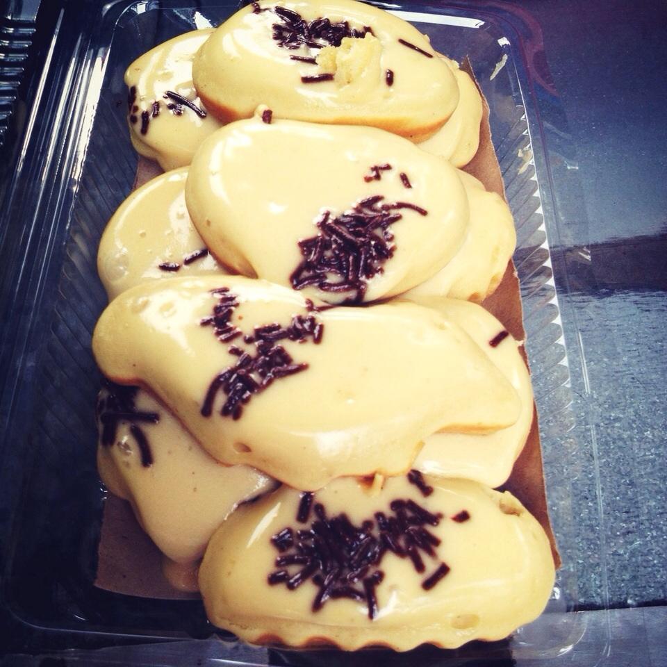 The Melts - Dessert
Tempat nongkrong asik yang menyediakan kue cubit kekinian serta menu dessert lainnya yang gak kalah spesial. Nomnomnom