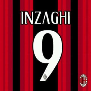 Jangankan tidak masuk liga eropa masuk liga indonesia aja aku tetap MILANISTI (|||+)