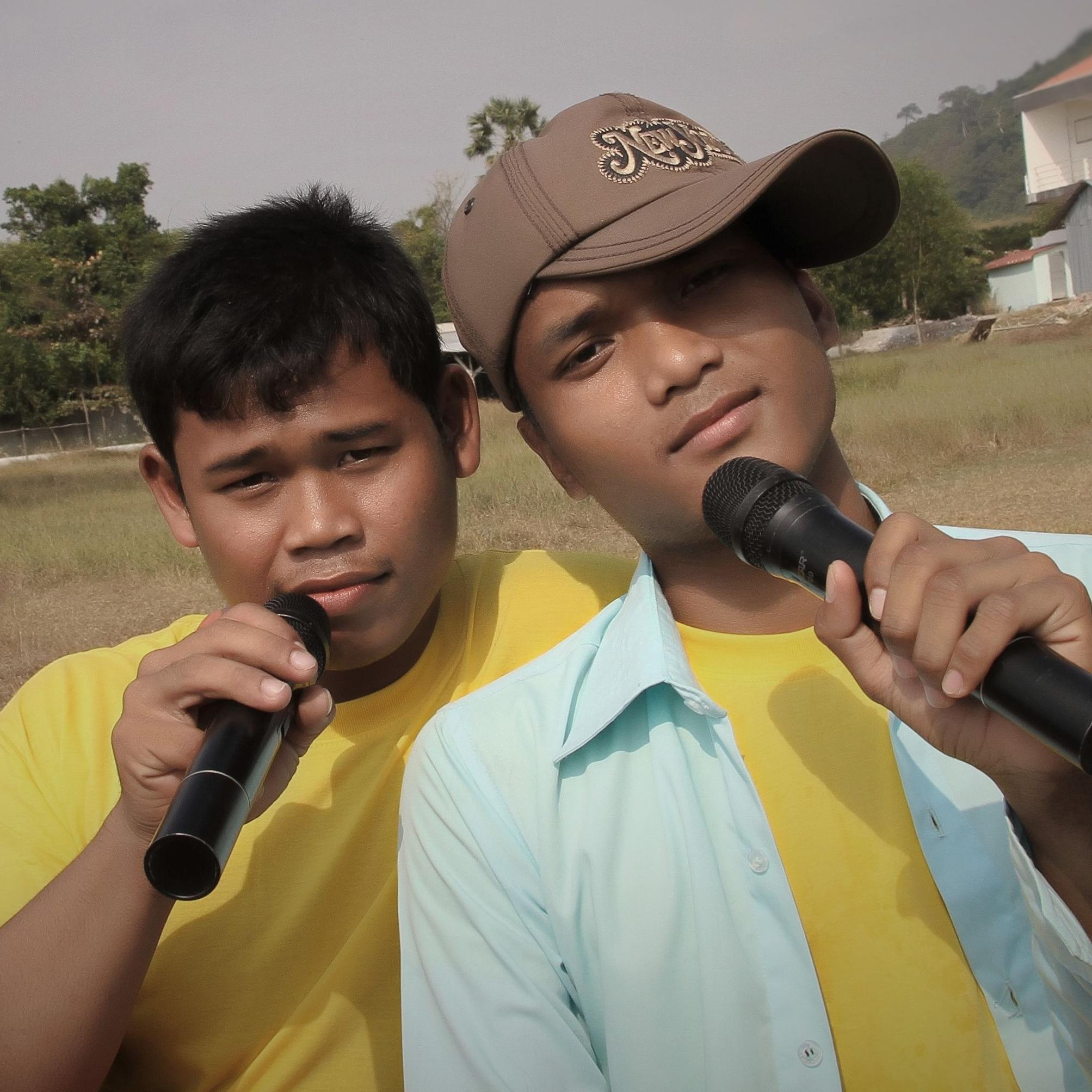 Internet Activist, Media Communication and Journalism