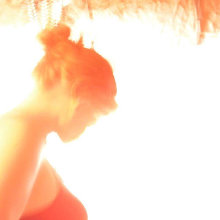 _VictoriaElysse's profile picture. Live + Location Sound Recording & Mixing & Editing - Lover of music, art, food, drink & good conversation. + J'suis bilingue!