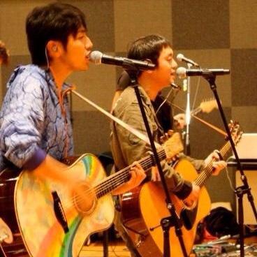 ゆずっこ歴7年目♪♪左っ子(o^^o)☞☞ 無言フォローすみませんよかったらフォローお願いします☻*:.｡. .｡.:*･゜ﾟ･* 全国のゆずっこさんと繋がることが夢です❤︎❤︎ゆずっこさんフォロバ100%！！！！！！✴︎厚1✴︎新厚2を迎える✴︎