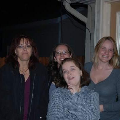 We're a large family. We try to support each other through hard times and enjoy the good times together. We laugh through it all. http://t.co/9XnZwiZcmK