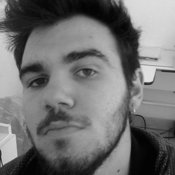 Hoje eu já sei tudo o que preciso ser, não preciso me desculpar e nem te convencer”