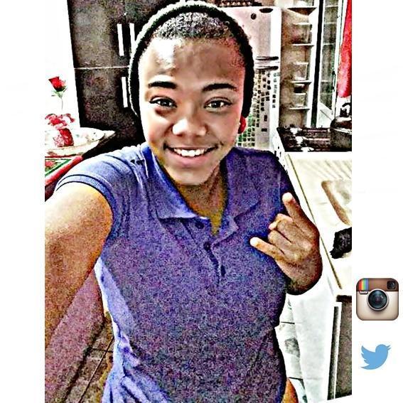 Passo na tua rua
E tropeço bem na frente da tua porta
Boba, faço juras de amor
Bem debaixo da janela @MF_MF_MF_MF_MF_ t ♥  20/15/14/10 @AllineeSilvaa 19:30