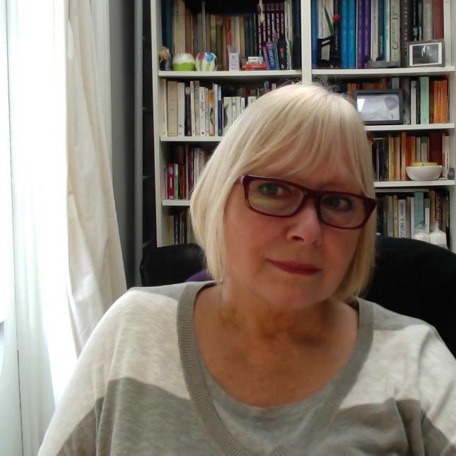 Author of e-book 'For Every Lie'. Master of avoiding supermarkets. Hater of 'Can I get' instead of 'Please may I have'. Lover of Harrison Ford... I wish!