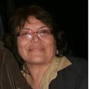 Comprometida con la  educación