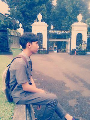 ilham_nefil's profile picture. beli follower? auto mention? RT or fav? 081390871535 /bbm 76506BFF