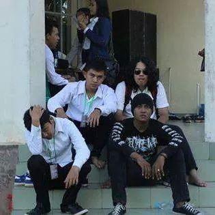 EnengKatanya's profile picture. Jangan ngaku gondrong jika anda belum pernah mengalaminya