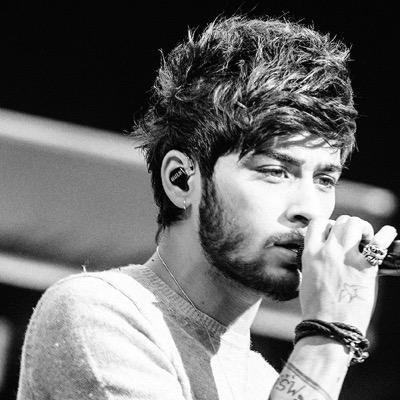 Follow @simplyzxrry i follow back on that account.