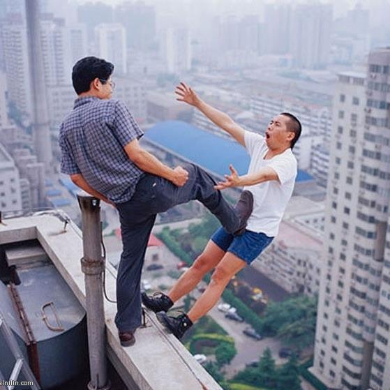 سبحان الله وبحمده 
سبحان الله العظيم