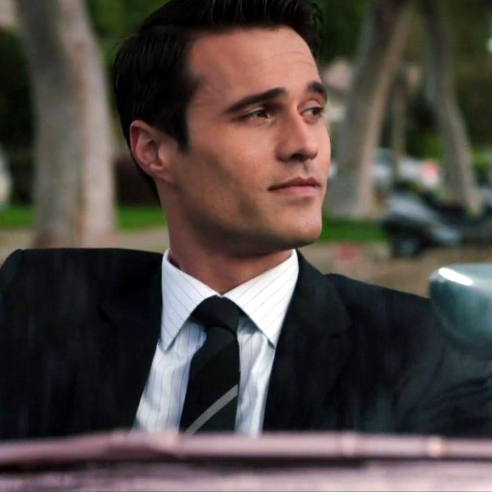 GrantWard_kr's profile picture. Agents of S.H.I.E.L.D (2013) Grant Ward :: 그랜트 워드 / 어벤져스 여성향 연합봇 / 비공식 수동봇 / 캐붕, 캐해석 주의 / 미성년자 팔로우 주의 / 맞팔은 같은장르, 타장르 봇만 / 언팔보단 블럭