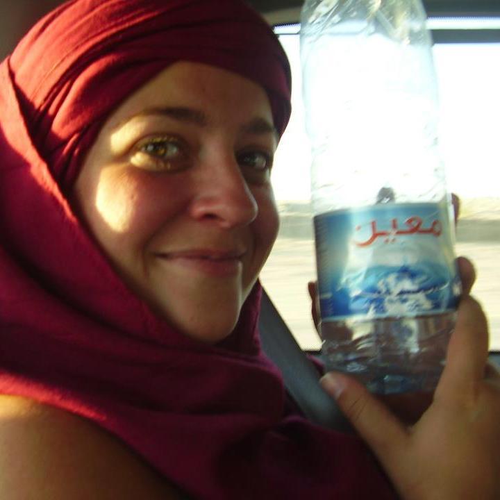 mm_romo's profile picture. • El éxito de la vida no está en vencer siempre, sino en no darse por vencido nunca.