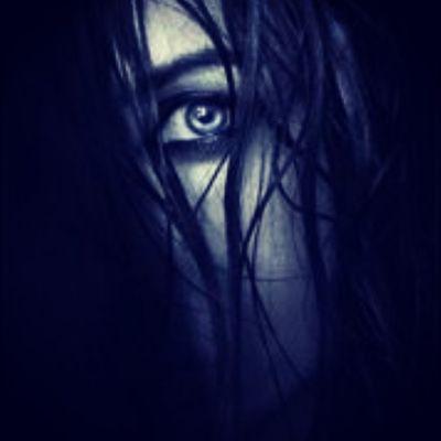 12,Hungary (English and Hungary tweet) | Szeretnék egyszer író lenni, mármint olyan író, mint pl. Buli Vivien vagy Leiner Laura :)♥ puszcsók♥ - Official Twitter