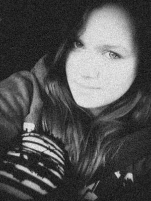 Michelleheitkam's profile picture. 