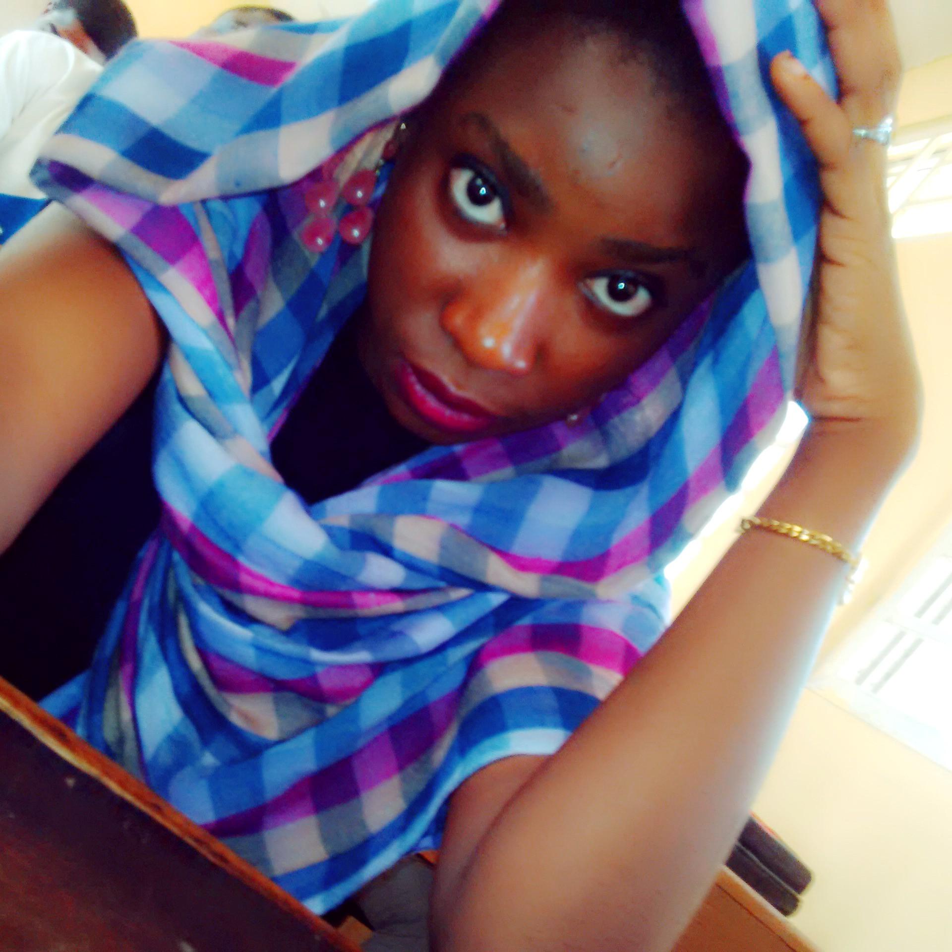 Am an easy goin gal,I do tinx d way I wnt,I joke a lot,got angry easily,lyk to compete,down to earth......winkx......