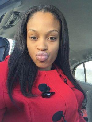shawty a lil dramatic but it compliments her style. #RestEasyDazzire #ZireWorldCrazy
