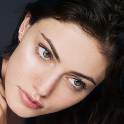 Ras al ghul's and Sora's daughter adopted by @Sexy_PeterPan and @Arianaka1Kay when they died. Wolf/Witch/Mermaid. Sis: @Em_Pan1. Rp.