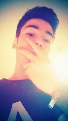 Que ceux qui m'aiment me suivent!! Les autres