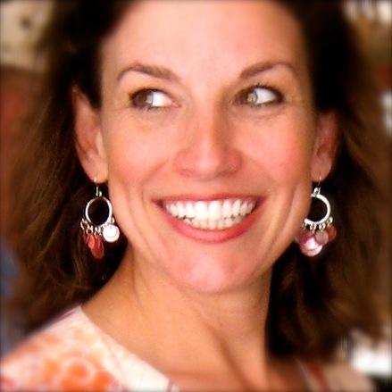 TheTipsyTomato's profile picture. A psychotherapist with a dirty little secret: life's best gardening. Plus, cheaper than therapy, a spoonful of nature helps the mind calm down.