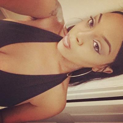 New twitttaaaaa & ONLY ACCOUNT New ig: theylovejakara