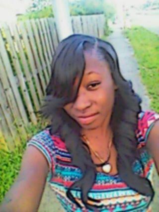 Fem | Gay Pride  | LaeLae & Ali'Yah | Follow Me ' i Follow Back |