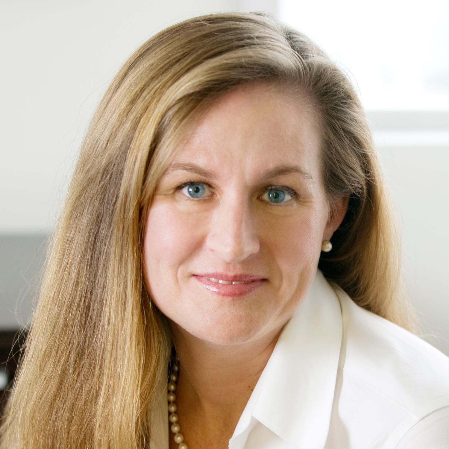 FrenchMissk8's profile picture. VPComms @cfsem Introvert trapped in an extrovert Love telling stories, problem solving, making a difference, my family and singing but shouldn't...sing that is!