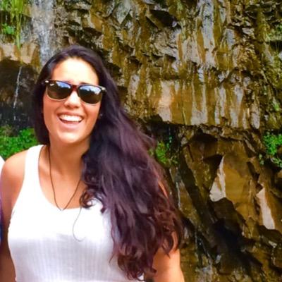 paulinapizarros's profile picture. Relacionadora Pública, amante del teatro y la playa, creencias imparciales y Everton de Viña del Mar!!