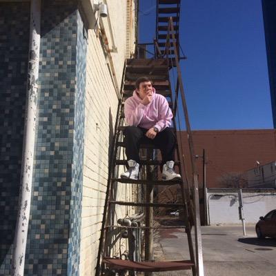 OldBrownnies's profile picture. I could dig a beard.... Eminem, period. Partner in crime @bootyszn