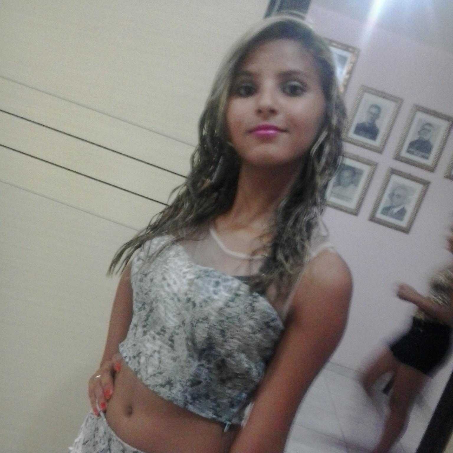 YaraToffoli's profile picture. 