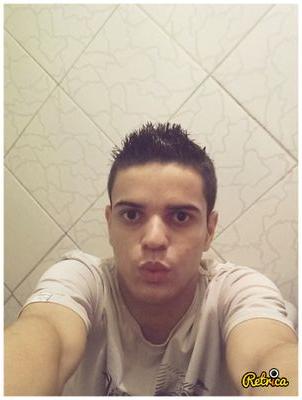 triste com umas coisas