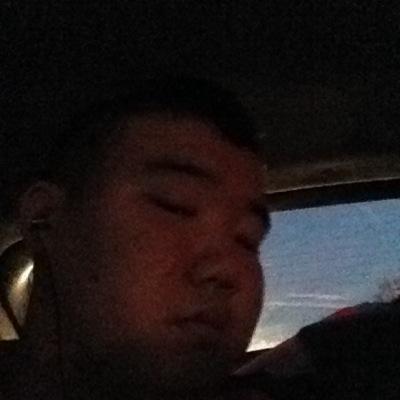 Professional food eater and gamer

share this https://t.co/VFoLwGSAH3