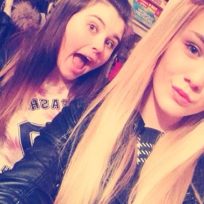 M6Lauren's profile picture. 