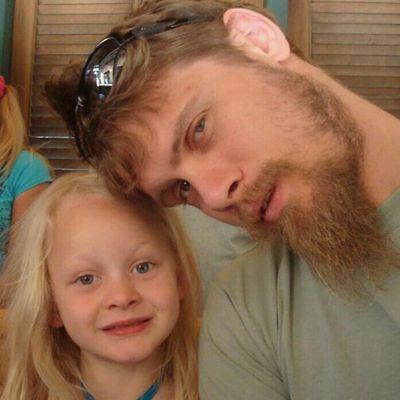 I'm a soldier, a dad, a builder, and I @ least try to be a nice guy.