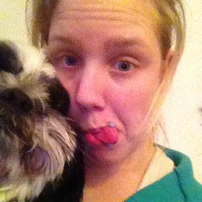 nikyann21's profile picture. Just Nikyann having a blast Check out my youtube channel Niky-Ann Bohnsack :) smiles Dont be all up tight let loose for once live it up ya'll bring on the MUSIC