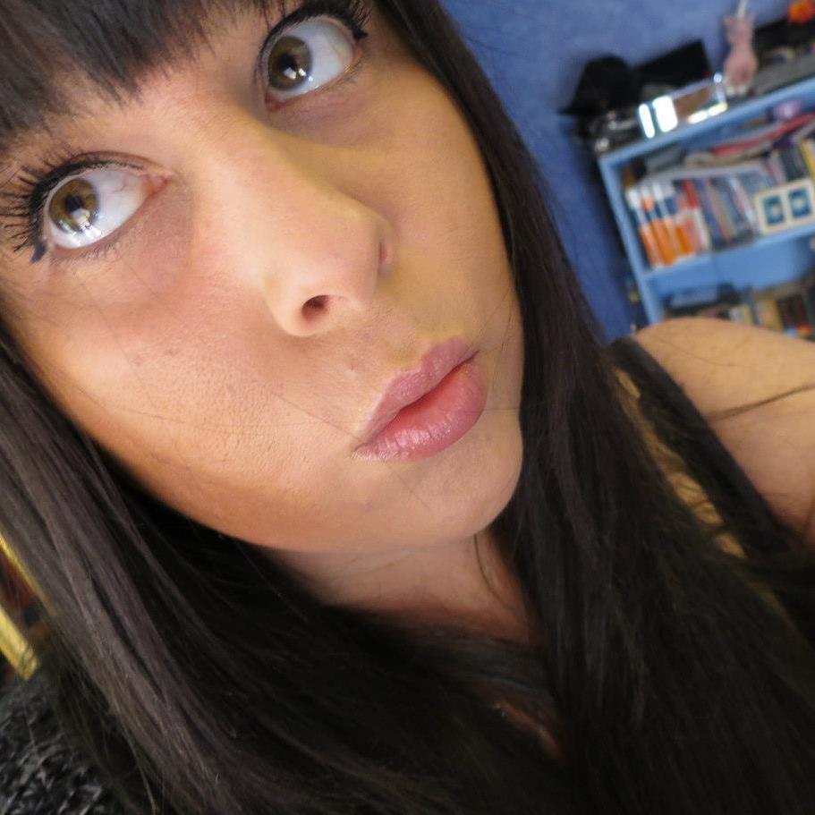 megsinWL's profile picture. Adding insight to injury.