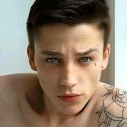 FahdeLahou's profile picture. 