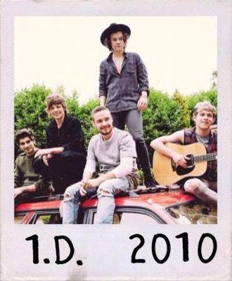 If you want to join a 1D WhatsApp group dm me :)