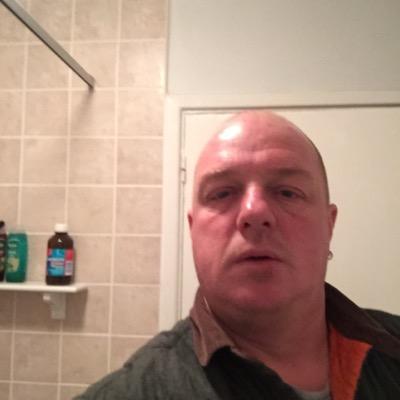 rickyb1234's profile picture. 