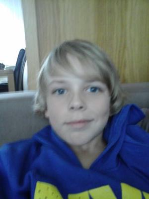 DenGiwan's profile picture. 