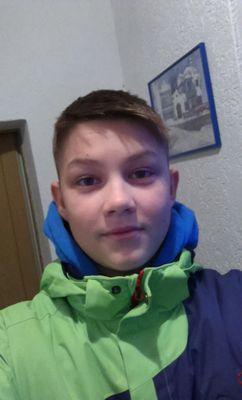 andy«14 »zocken, spaß haben und rumalbern das kann man mit mir ;) ich bin riesen @unge und @zombey fan heisse auf minecraft SArex_LP
