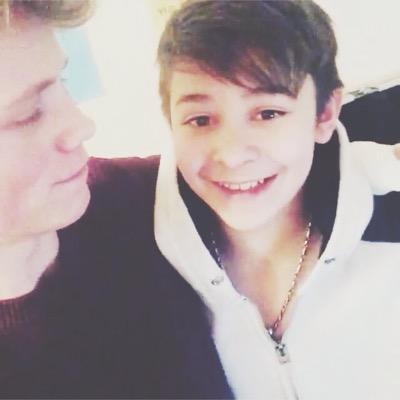 bars and melody everyone else can fuck off