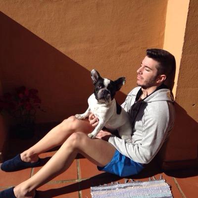 {{{Estudiante de Educación Social}}} ¡¡¡FELIZ!!! Consiguiendo cada vez + logros en mi vida al lado de mis dos grandes amores... ❤️MI KIMBO❤️