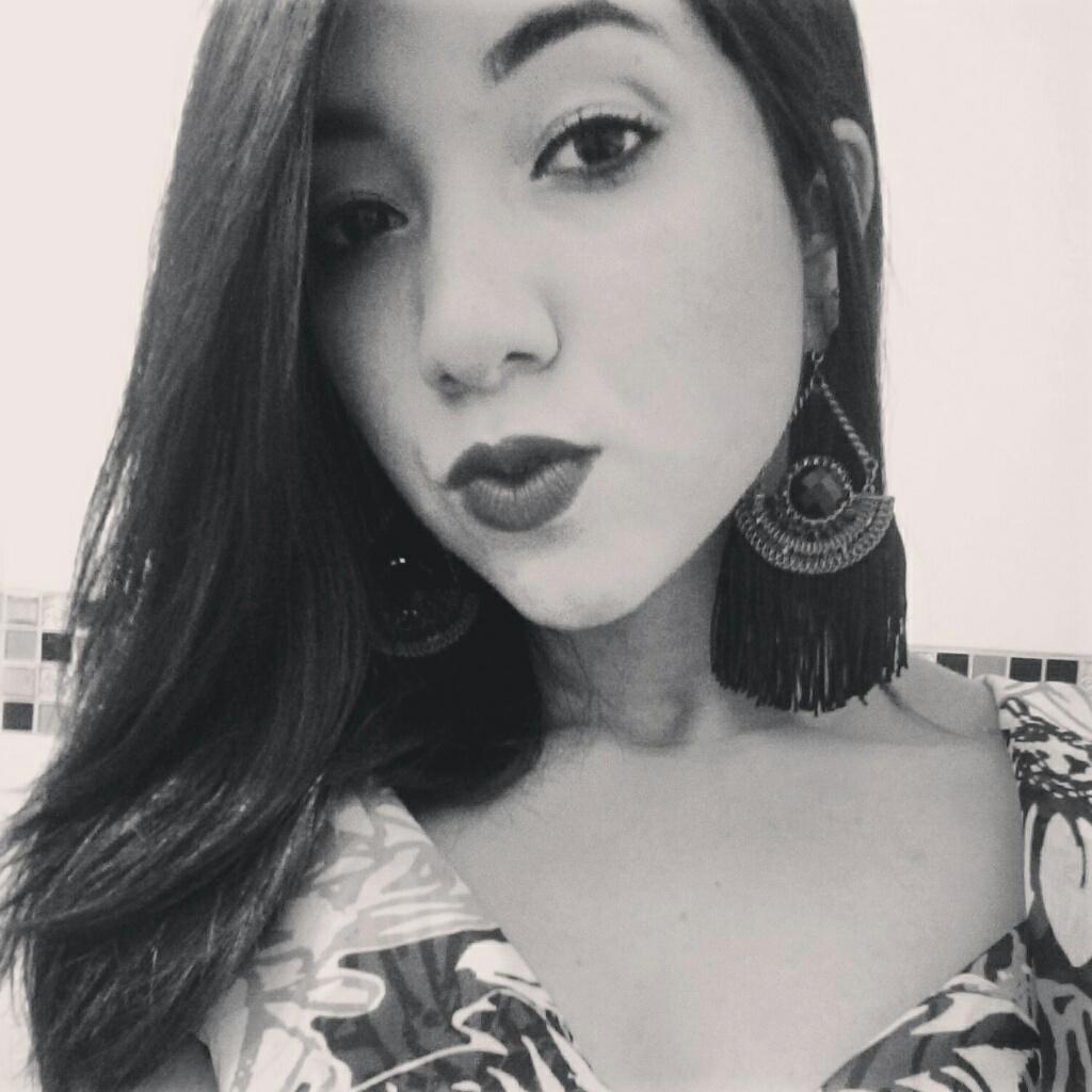 Stories that I cant Explain.
(18, Estudante de Publicidade e Propaganda)