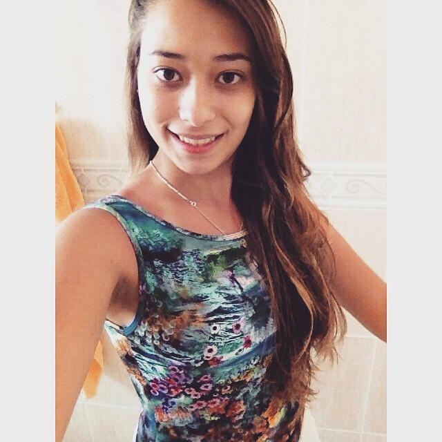 'É loucura odiar todas as rosas porque uma te espetou! - O pequeno príncipe'  Medicina Veterinária.