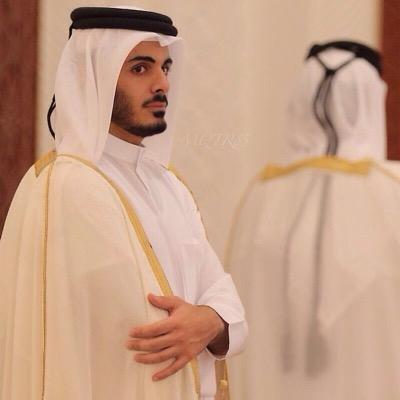 وٌشَـ  صْاَر فَيٍناَ يٍاَلَحنْيٍنْ اَحسْاسَناَ فـنْـاٍس ‘‘تــــاهْ! 

حَيٍ بْشٍعوٌرَ المْيـــتَــيٍنْ وٌمُــيٍــتْ عَلَىَ قْيـدَ ‘‘ الَحْياٌهْـ.!

QTR