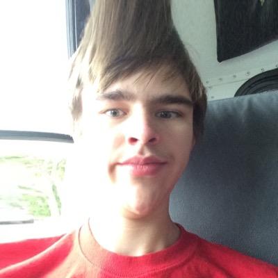 Im 14 And thats About It... Oh My Favorite Youtubers Are Kidbehindacamara and Markipiler