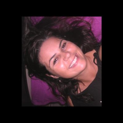 Mineira,mãe do Ethan,direita,conservadora,Bolsonarista,armamentista e agnóstica, e um tanto de coisas mais. Ah!! E anticomunista ferrenha. 🇧🇷 🇮🇹 🇱🇷