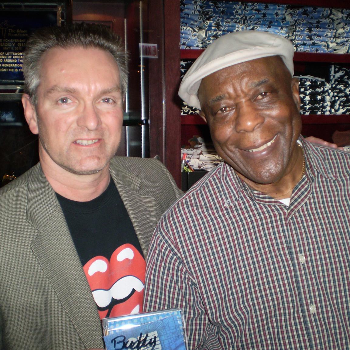 proud dad, luv music esp. blues, jazz & classic rock, sports, IBM channel dude from old  school into transformation,, tweets are my own unless shared